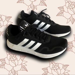 ADIDAS Swift Run X Shoex